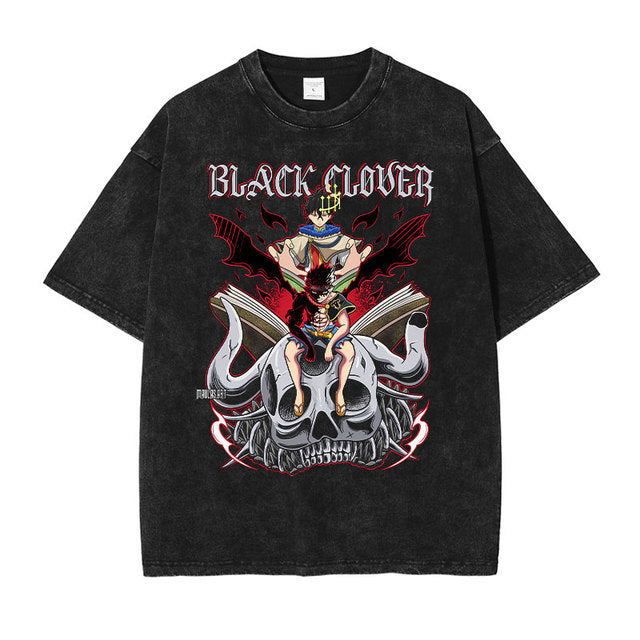 T-shirt vintage délavé avec imprimé anime Black Clover