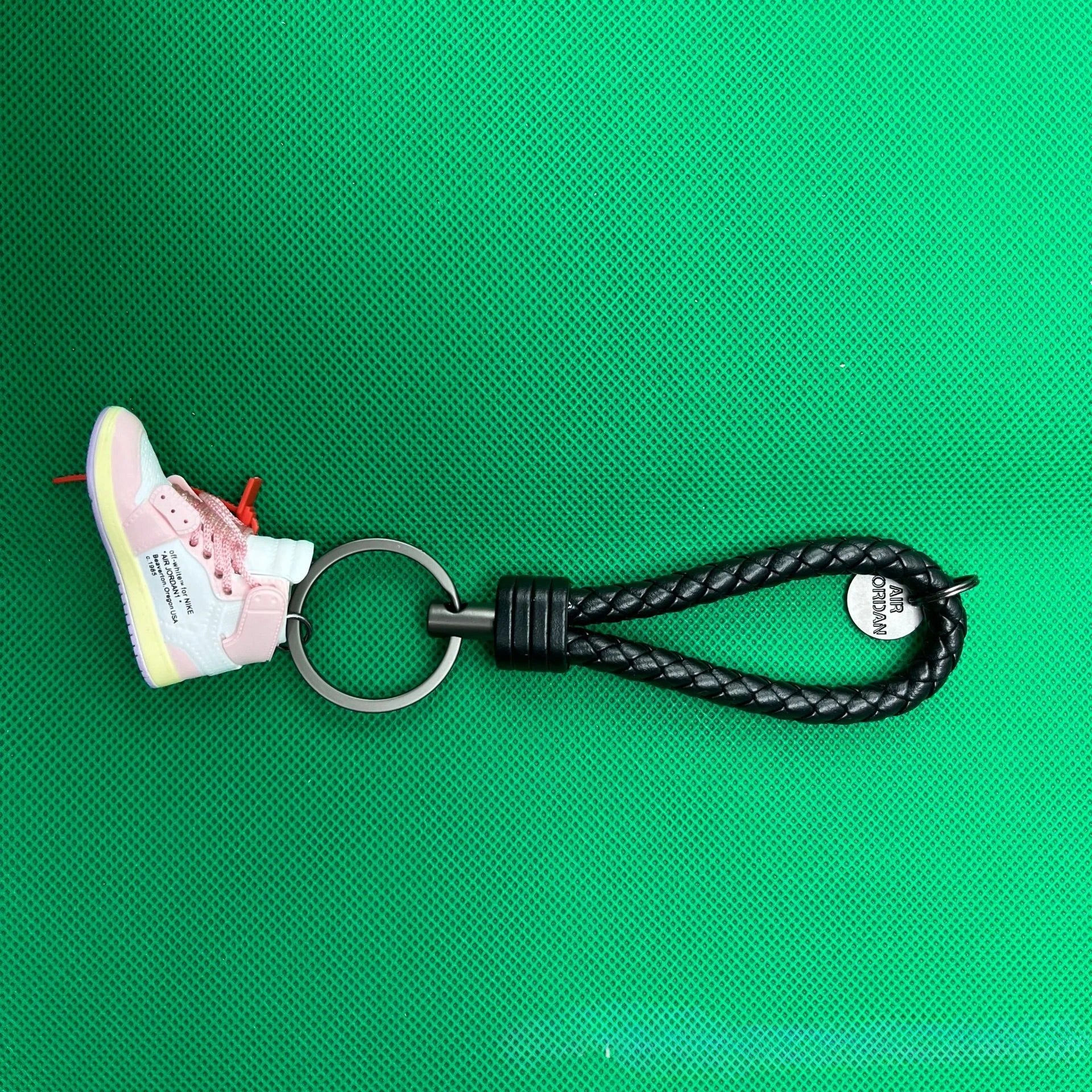 Porte-clés Air Jordan miniature – Le cadeau idéal pour les fans de basket-ball