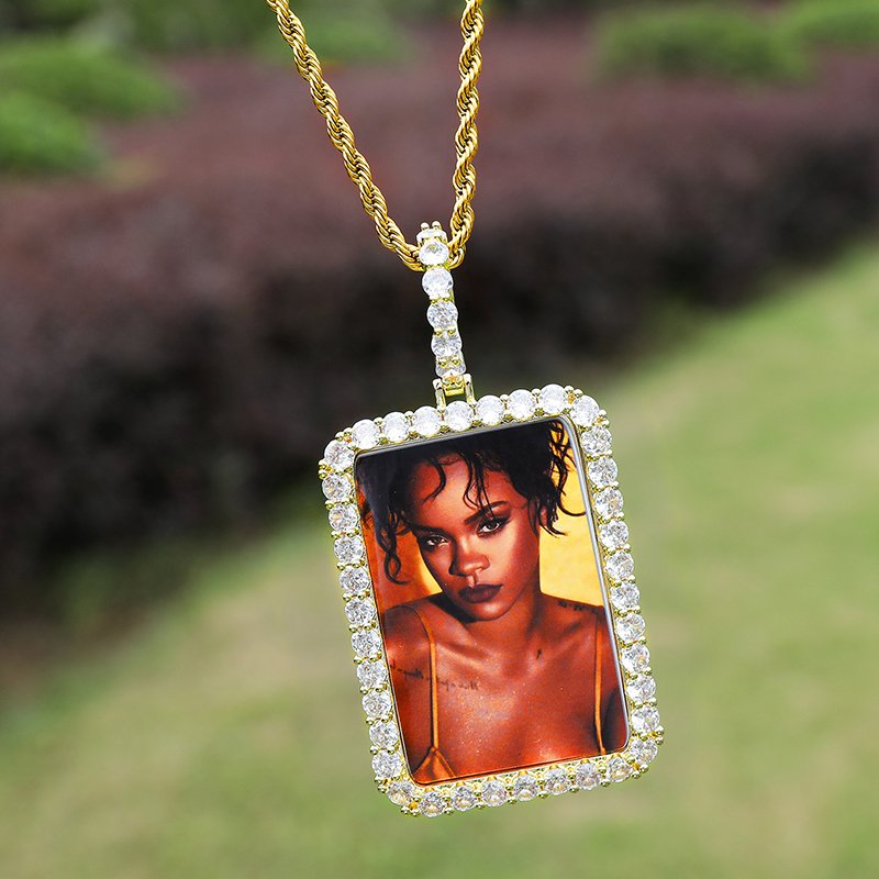 VVS Jewelry Custom Photo Pendant