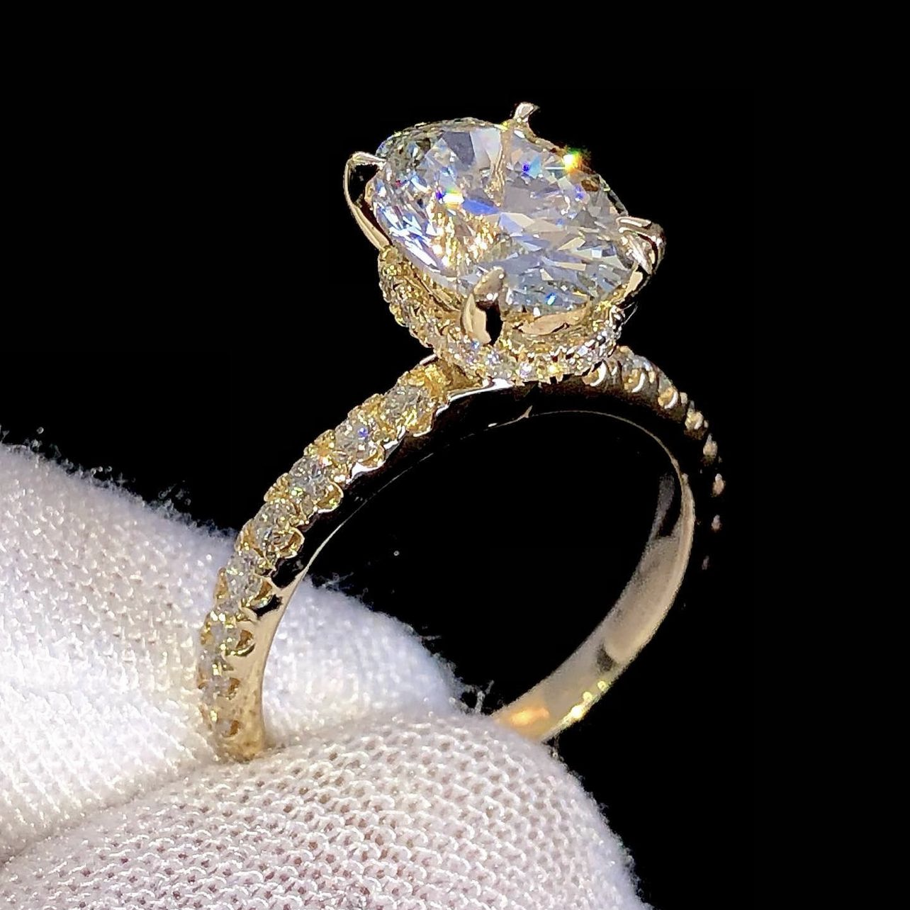 18K Solid Gold 1CT 2CT Oval Cut Moissanite Diamond Engagement Ring