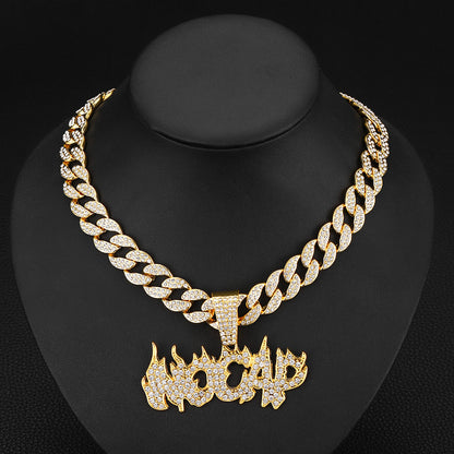 VVS „NO CAP“ Diamantbesetzte Flammenbuchstaben-Halskette