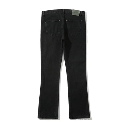 Lässige, gerade, zerrissene VVS-Jeans im Oversize-Stil