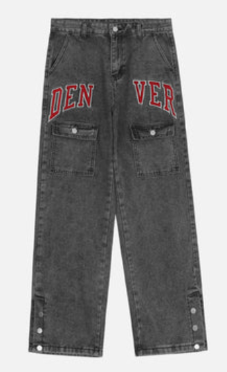 Embroidered Baggy Jeans